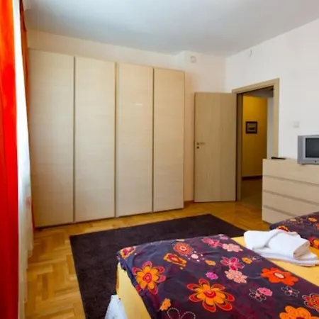 Alba - Prime Location *